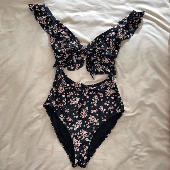 ASOS floral swimsuit with cut out - Picture 1 of 6